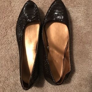 Women flats